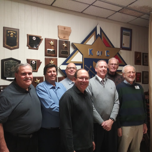 From the left, Paul Romo, Rick Hylden, John Szczepaniak, Steve Moothart, Mike Webster, T.L. Nelson and Bill Peterson.
